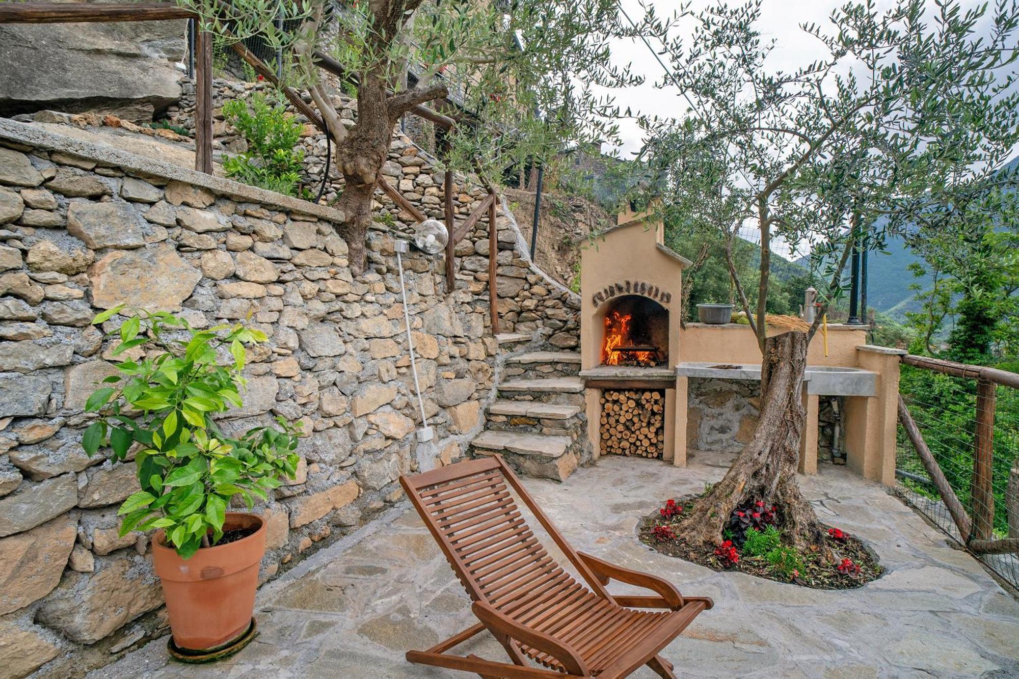 Agriturismo U' Spigu Nonna Annetta Nasino Екстер'єр фото